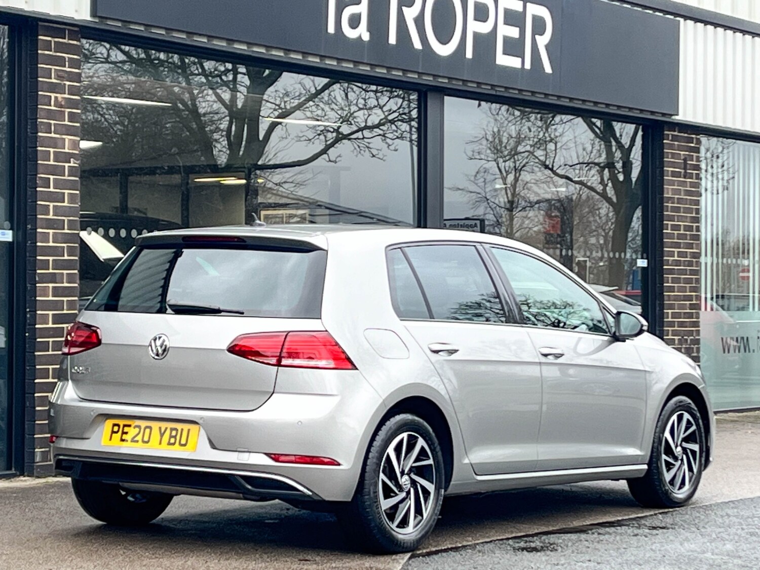 Used Volkswagen Golf 2020 for sale - 77491109: Photo 14