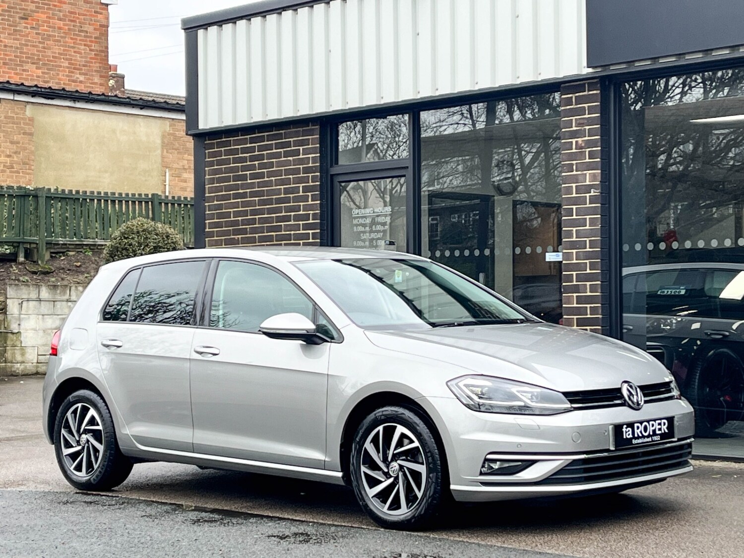 Used Volkswagen Golf 2020 for sale - 77491109: Photo 17