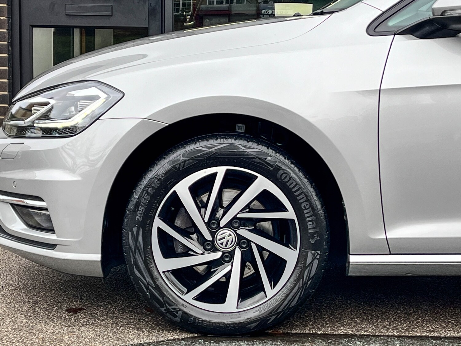 Used Volkswagen Golf 2020 for sale - 77491109: Photo 24