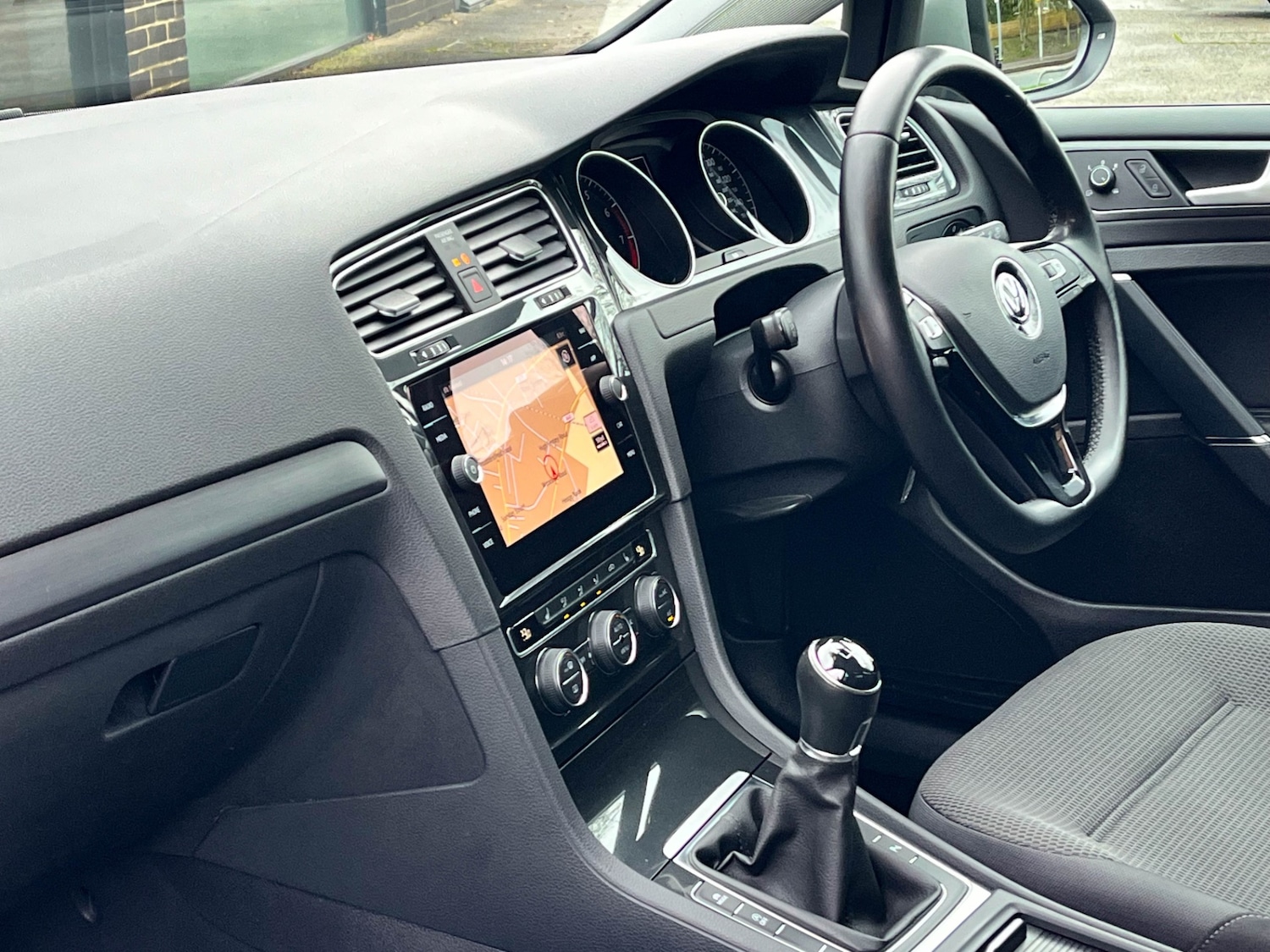 Used Volkswagen Golf 2020 for sale - 77491109: Photo 5