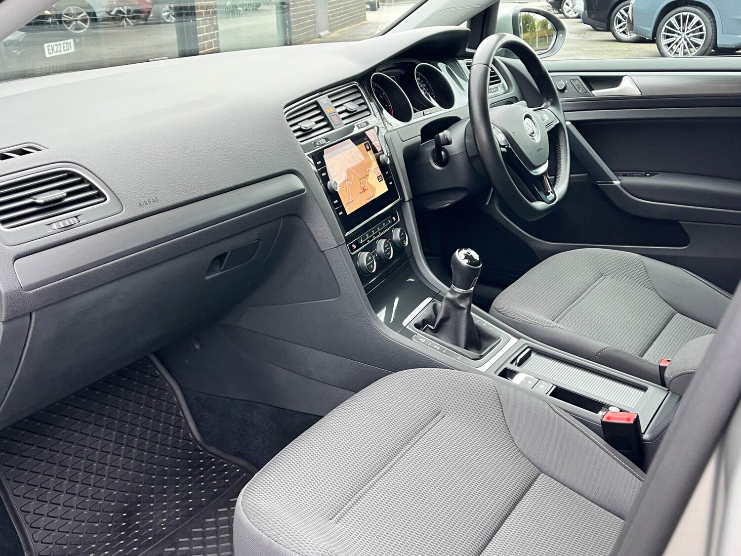 Used Volkswagen Golf 2020 for sale - 77491109: Photo 6