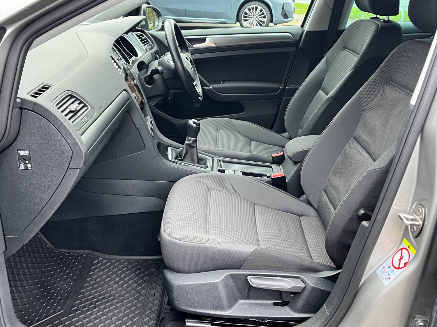 Used Volkswagen Golf 2020 for sale - 77491109: Photo 7