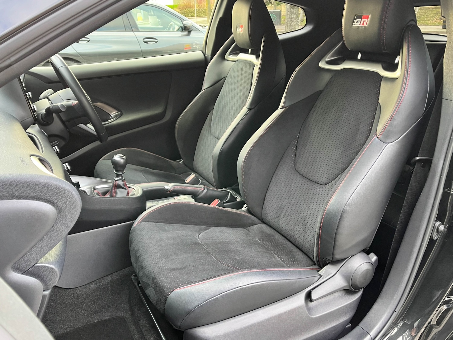 Used Toyota Yaris 2022 for sale - 77045983: Photo 8