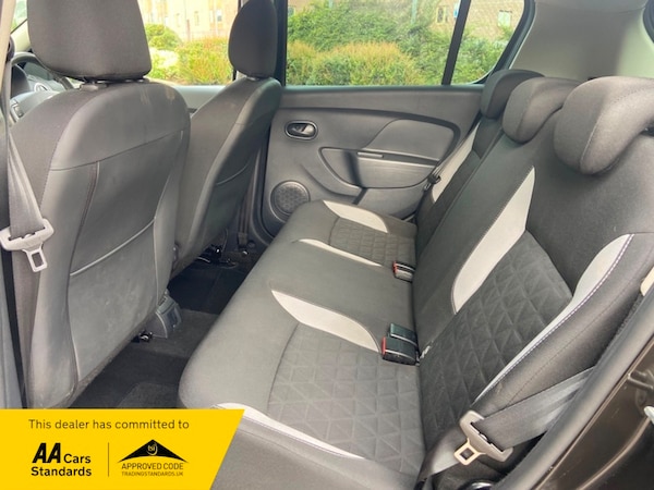 Used Dacia Sandero 2015 for sale - 75360039: Photo 11