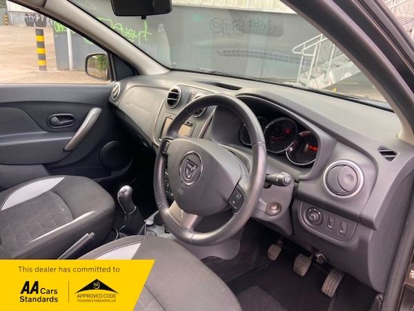 Used Dacia Sandero 2015 for sale - 75360039: Photo 16