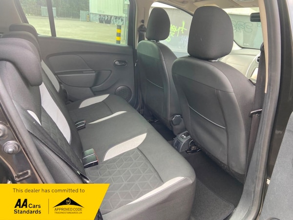 Used Dacia Sandero 2015 for sale - 75360039: Photo 19