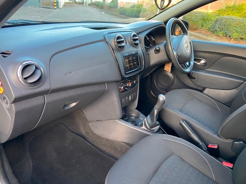 Used Dacia Sandero 2014 for sale - 77704155: Photo 14