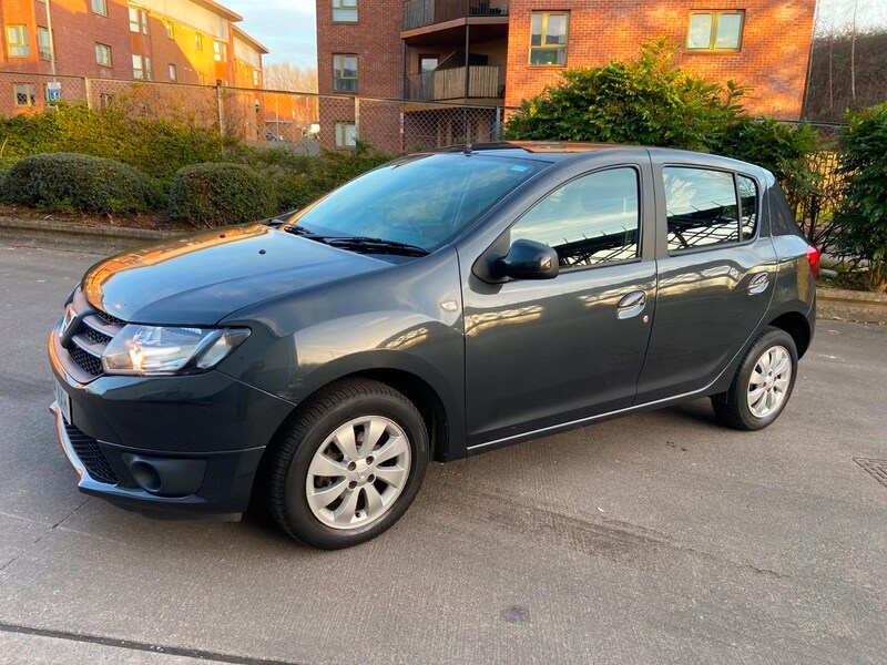 Used Dacia Sandero 2014 for sale - 77704155: Photo 4