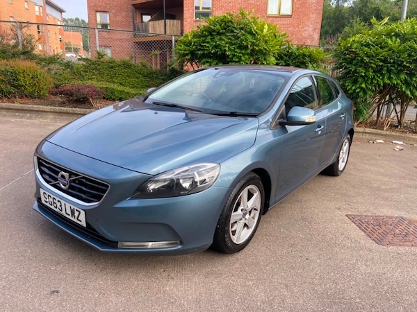 Used Volvo V40 2013 for sale - 75370883: Photo 6