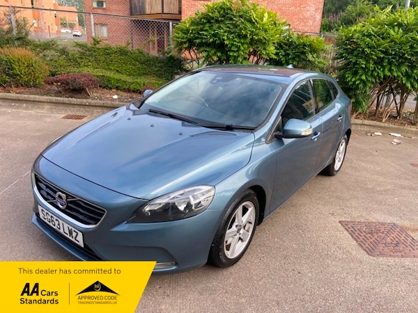 Used Volvo V40 2013 for sale - 75370883: Photo 7