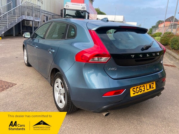 Used Volvo V40 2013 for sale - 75370883: Photo 9