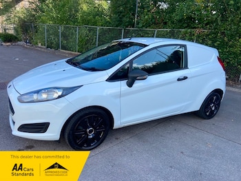 Used Ford Fiesta 2016 for sale - 75574206: Photo