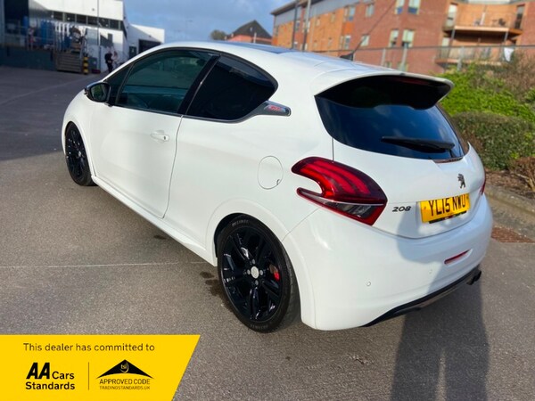 Used Peugeot 208 2015 for sale - 70572753: Photo 14