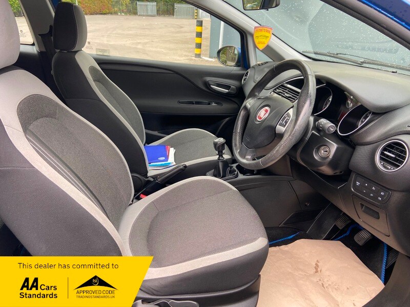 Used Fiat Punto 2013 for sale - 76119422: Photo 27