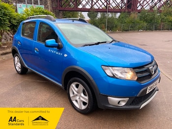 Used Dacia Sandero Stepway 2016 for sale - 76106416: Photo