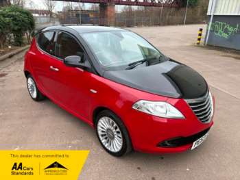 Used Chrysler Ypsilon 2013 for sale - 73952810: Photo