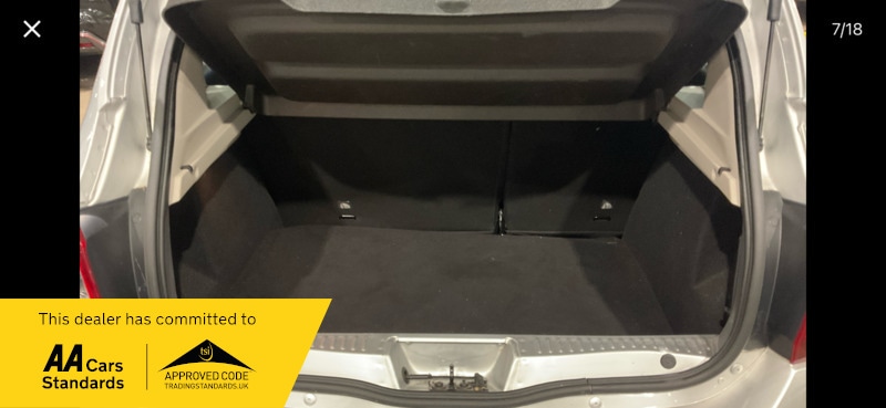 Used Dacia Sandero Stepway 2015 for sale - 77720756: Photo 10