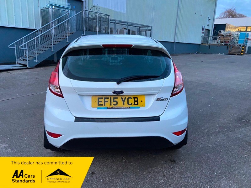 Used Ford Fiesta 2015 for sale - 76768938: Photo 7
