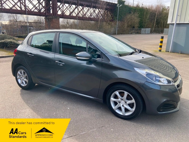 Used Peugeot 208 2016 for sale - 77708996: Photo 12