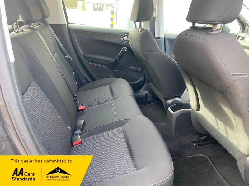 Used Peugeot 208 2016 for sale - 77708996: Photo 15