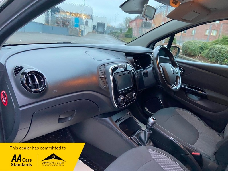 Used Renault Captur 2016 for sale - 76934965: Photo 16