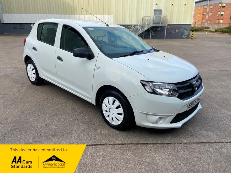 Used Dacia Sandero 2015 for sale - 76934967: Photo 10
