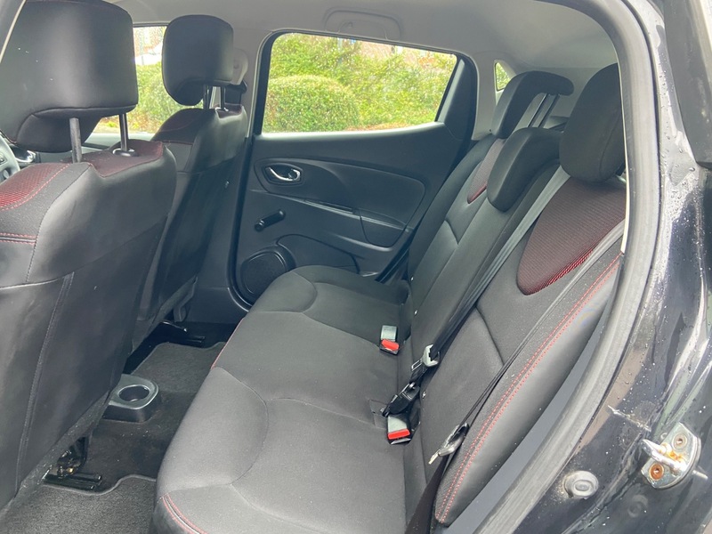 Used Renault Clio 2014 for sale - 76267570: Photo 15