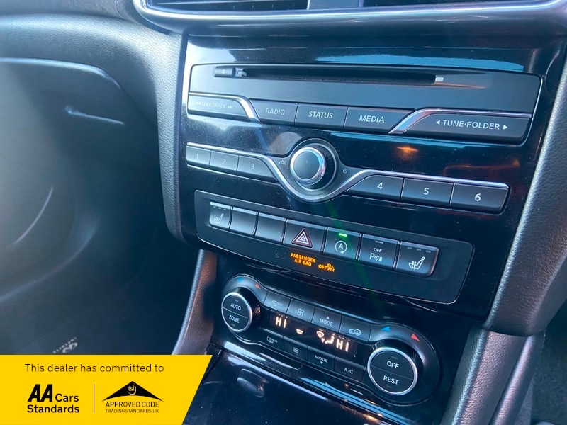 Used Infiniti Q30 2017 for sale - 77805693: Photo 16