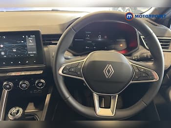 Used Renault Clio 2024 for sale - 79776238: Photo