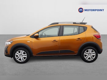 Used Dacia Sandero Stepway 2024 for sale - 79295073: Photo