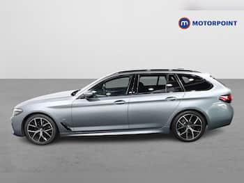 Used BMW 5 Series 2023 for sale - 79736304: Photo