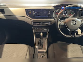 Used Volkswagen Polo 2019 for sale - 79762478: Photo
