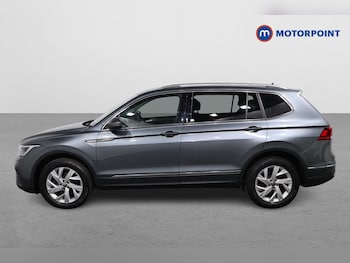 Used Volkswagen Tiguan Allspace 2023 for sale - 79152203: Photo