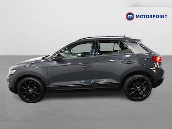 Used Volkswagen T-Roc 2021 for sale - 79585261: Photo