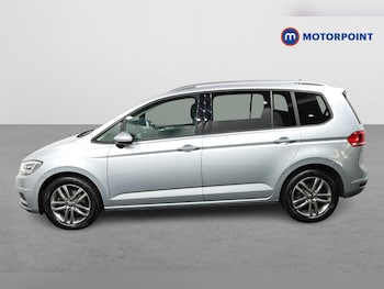 Used Volkswagen Touran 2025 for sale - 79581787: Photo