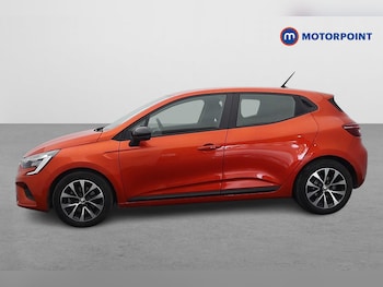 Used Renault Clio 2023 for sale - 79152430: Photo