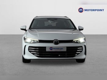 Used Volkswagen Passat 2025 for sale - 79152151: Photo