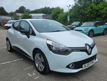 Used Renault Clio 2015 for sale - 74756712: Photo