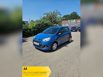 Used Hyundai i10 2015 for sale - 78975818: Photo