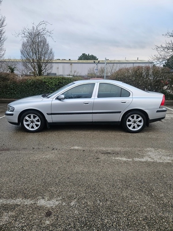 Used Volvo S60 2003 for sale - 78073655: Photo 9