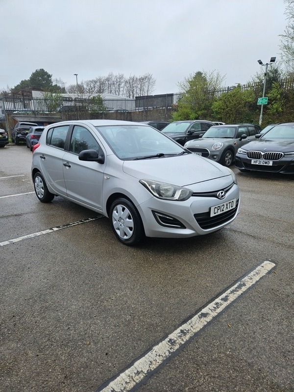 Used Hyundai i20 2012 for sale - 78073711: Photo 4