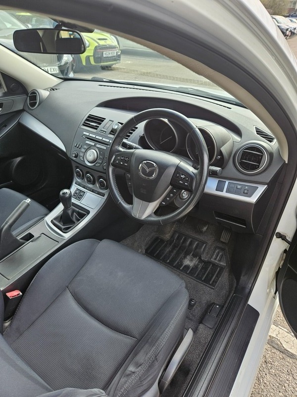 Used Mazda Mazda3 2011 for sale - 78083746: Photo 15