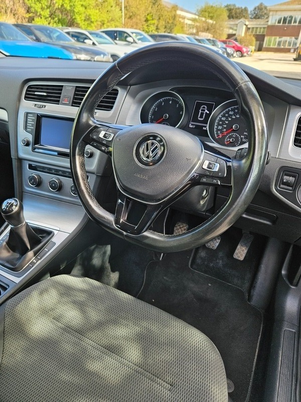 Used Volkswagen Golf 2014 for sale - 78111540: Photo 14