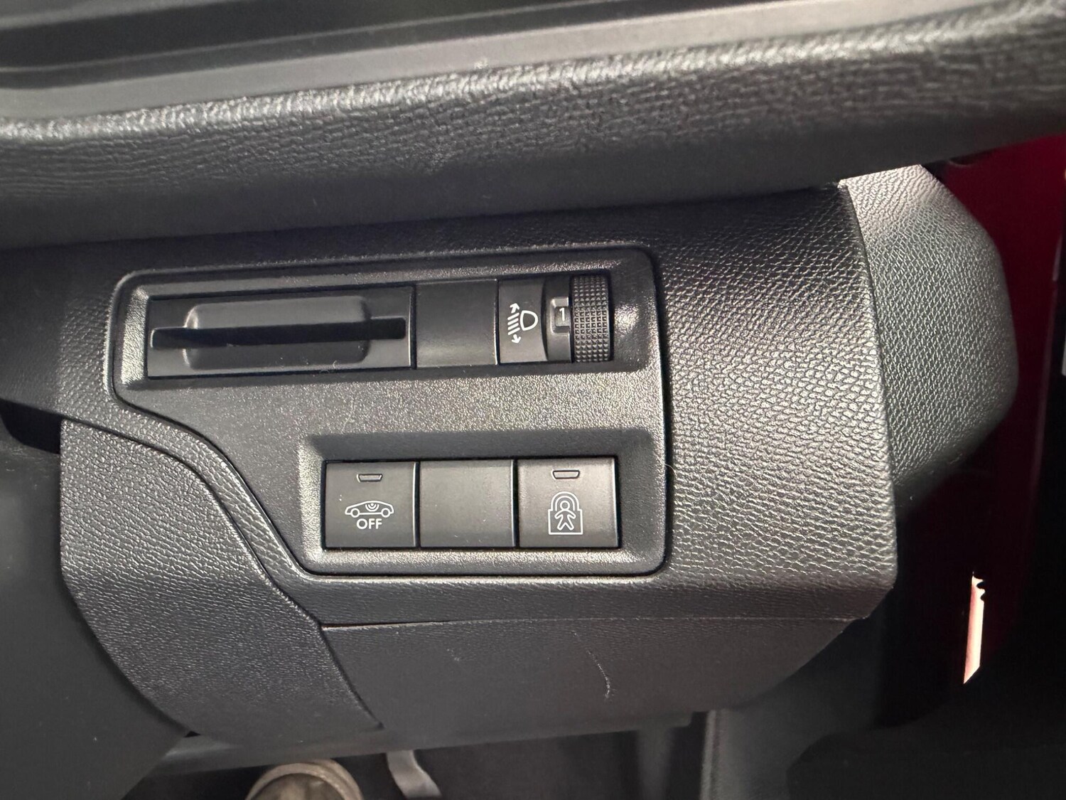 Used Peugeot 3008 2018 for sale - 77802455: Photo 30