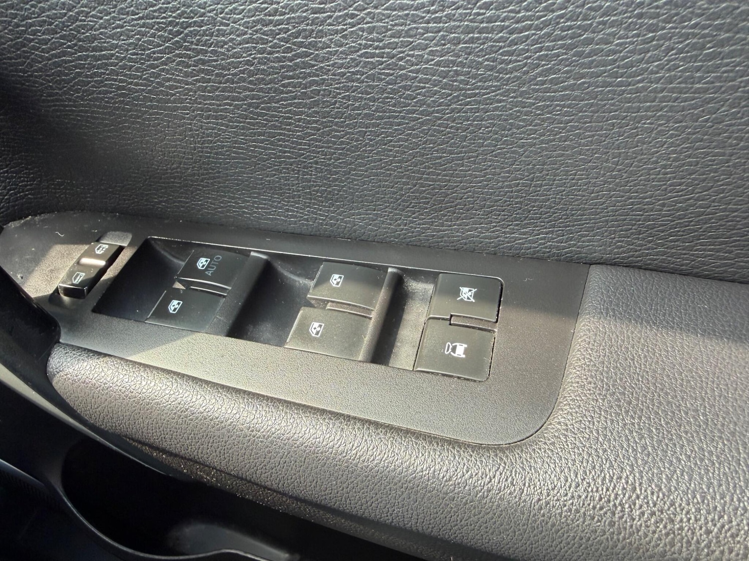 Used Chevrolet Captiva for sale - 77958300: Photo 22