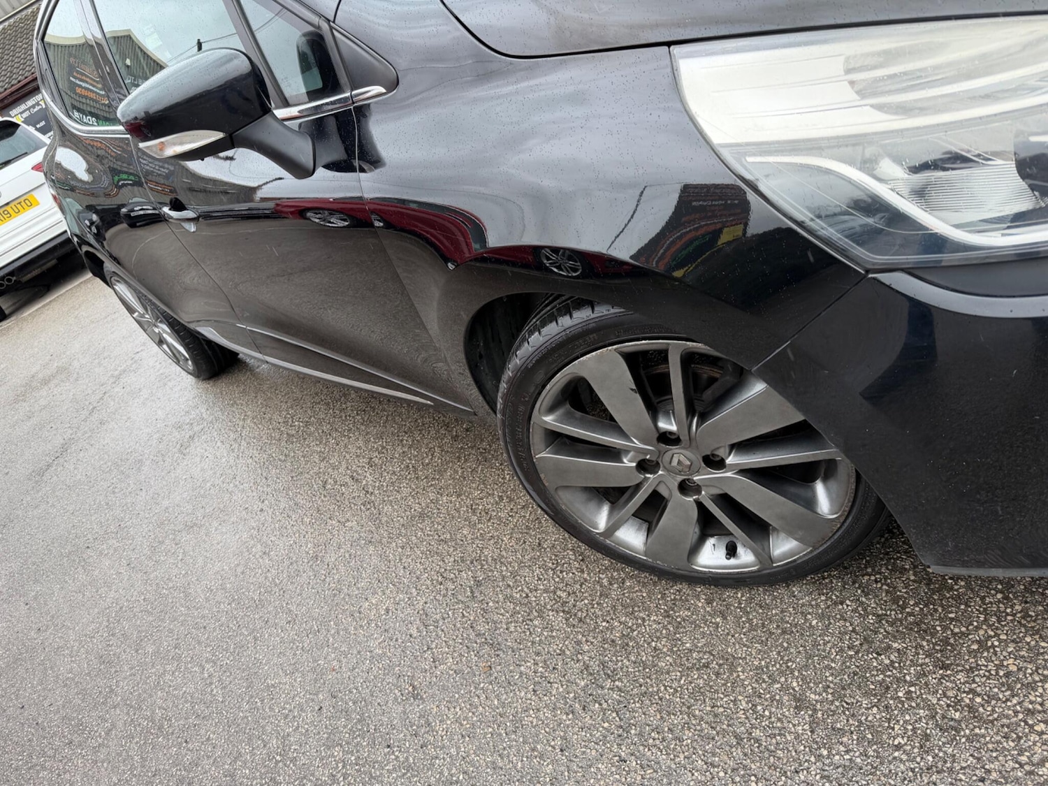 Used Renault Clio 2014 for sale - 77802454: Photo 7