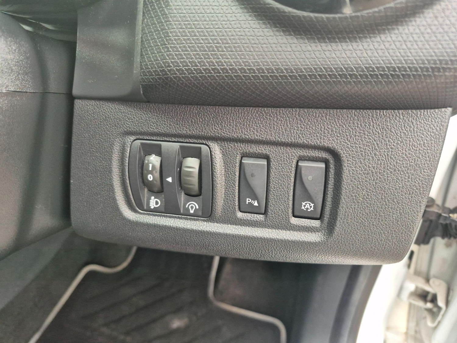 Used Renault Clio for sale - 77994161: Photo 20