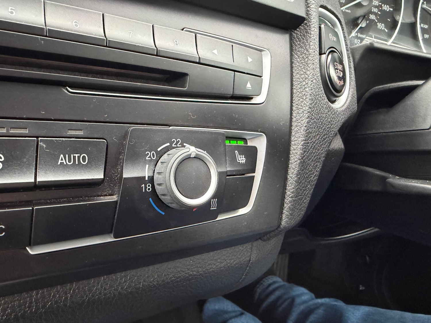 Used BMW 2 Series 2014 for sale - 77802457: Photo 23