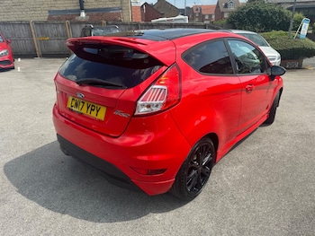 Used Ford Fiesta 2017 for sale - 79034189: Photo