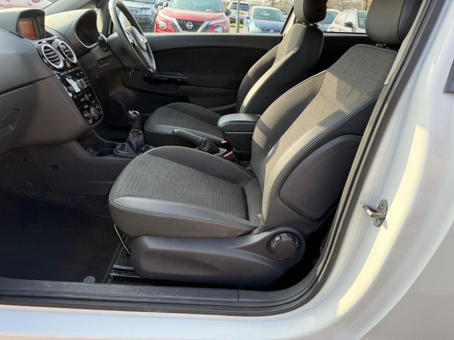 Used Vauxhall Corsa 2014 for sale - 77802445: Photo 33